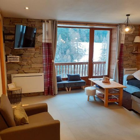 Appartement Chaleureux Avec Wifi De 10 Personnes A Val-Cenis Lanslebourg-Mont-Cenis Ngoại thất bức ảnh