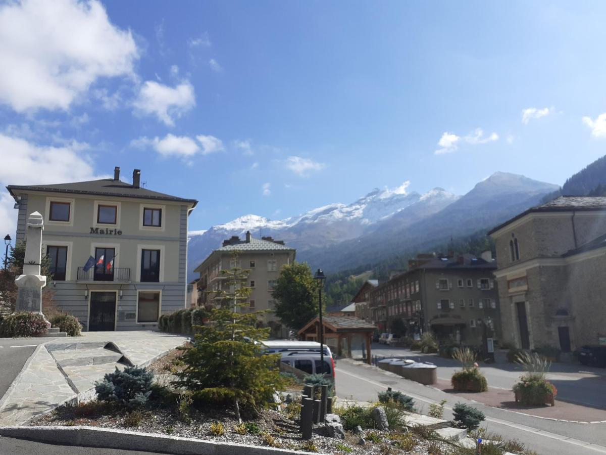 Appartement Chaleureux Avec Wifi De 10 Personnes A Val-Cenis Lanslebourg-Mont-Cenis Ngoại thất bức ảnh