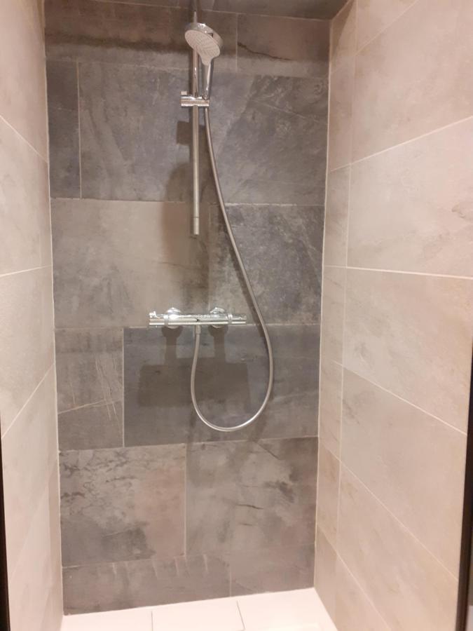 Appartement Chaleureux Avec Wifi De 10 Personnes A Val-Cenis Lanslebourg-Mont-Cenis Ngoại thất bức ảnh